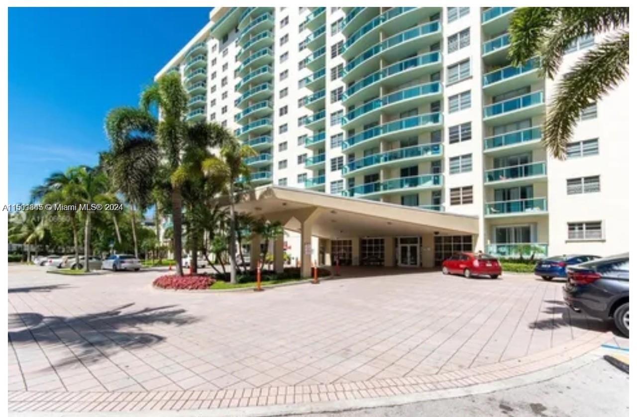 19390 Collins Ave, Sunny Isles Beach, FL, 33160 United States, 1 Bedroom Bedrooms, ,1 BathroomBathrooms,Residential,For Sale,Collins Ave,A11501845