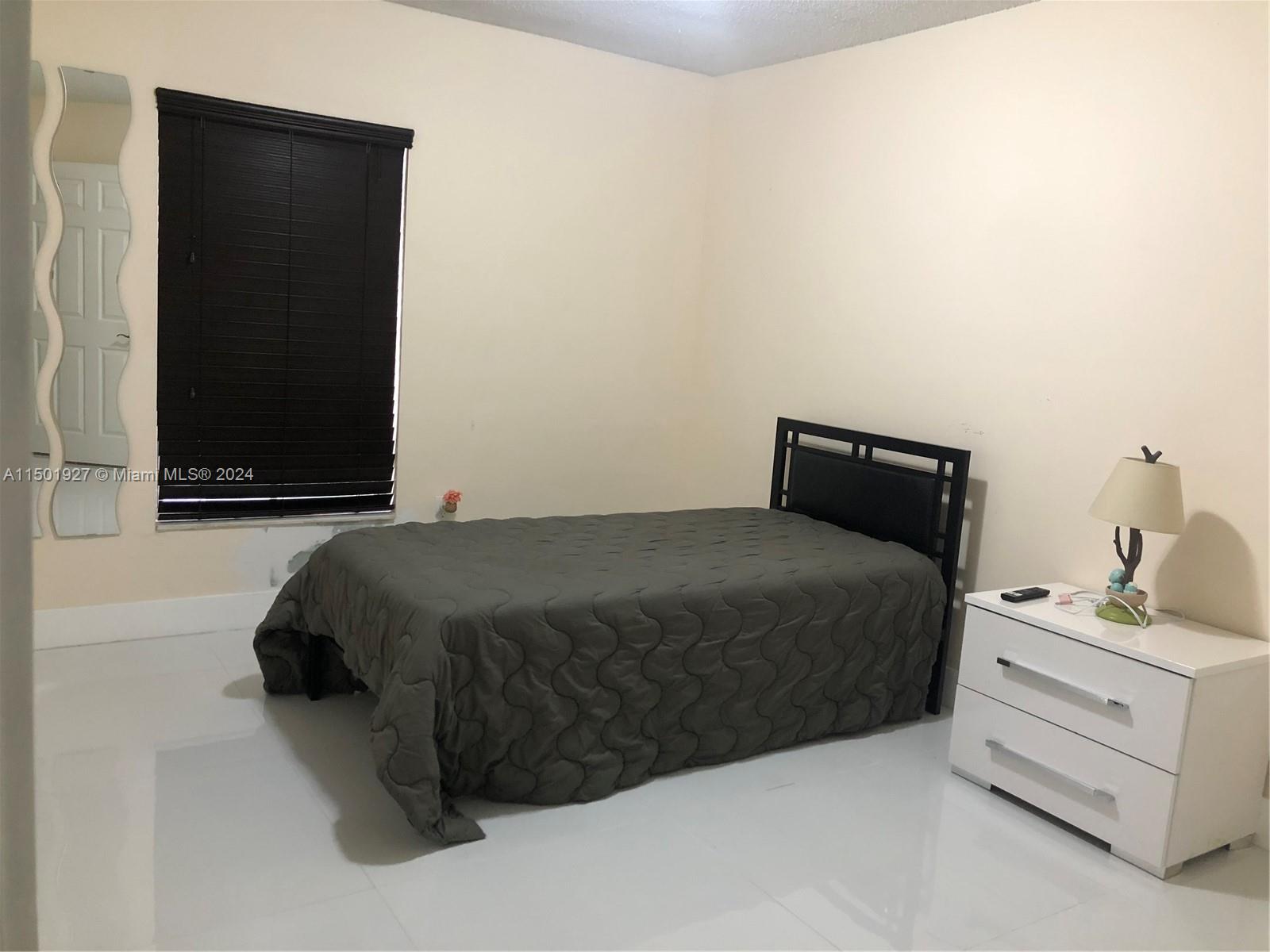 1005 NW 129th Pl, Miami, Florida 33182, 3 Bedrooms Bedrooms, ,2 BathroomsBathrooms,Residential,For Sale,1005 NW 129th Pl,A11501927