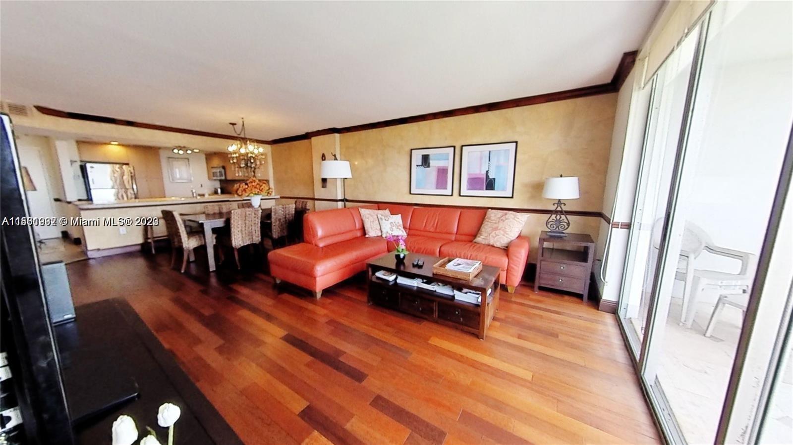 2780 NE 183rd St 1215