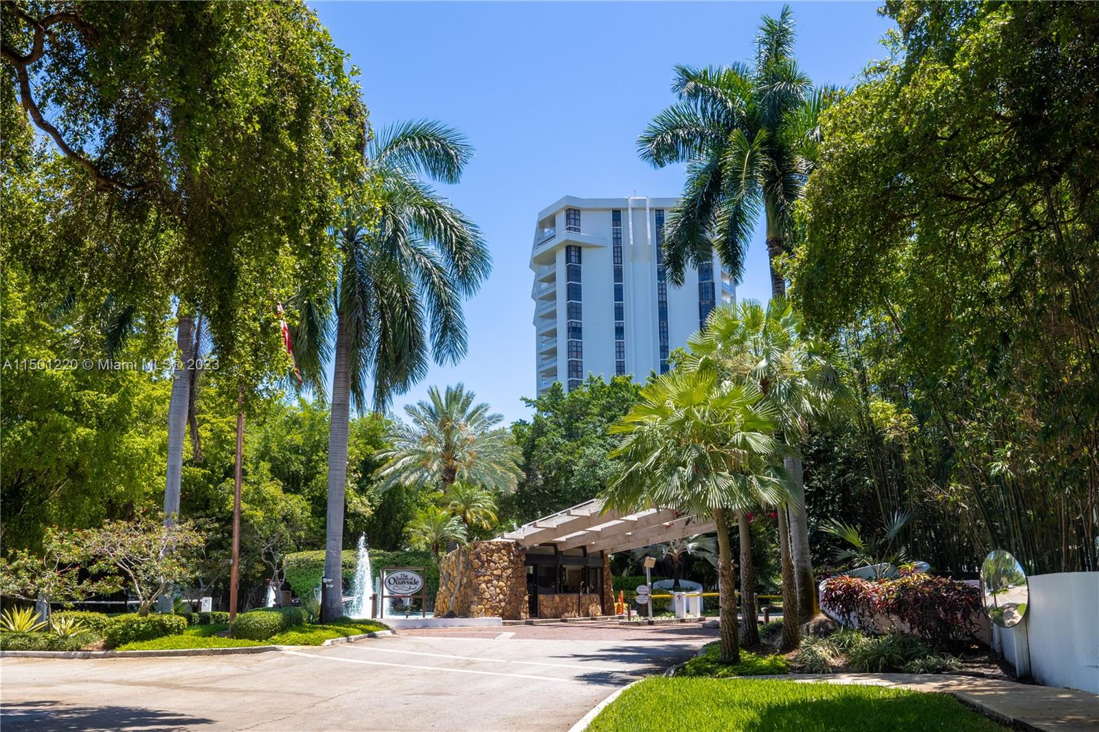 4000 Towerside Ter 1507, Miami, Florida 33138, 2 Bedrooms Bedrooms, ,2 BathroomsBathrooms,Residential,For Sale,4000 Towerside Ter 1507,A11501220