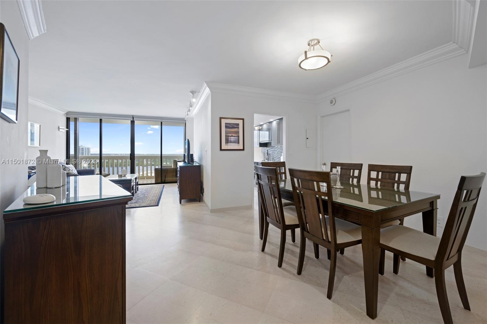 1000 W Island Blvd 2111, Aventura, Florida 33160, 2 Bedrooms Bedrooms, ,2 BathroomsBathrooms,Residential,For Sale,1000 W Island Blvd 2111,A11501872