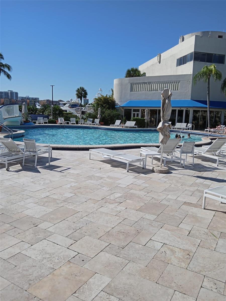 19707 Turnberry Way 28E, Aventura, Florida 33180, 2 Bedrooms Bedrooms, ,2 BathroomsBathrooms,Residentiallease,For Rent,19707 Turnberry Way 28E,A11501969