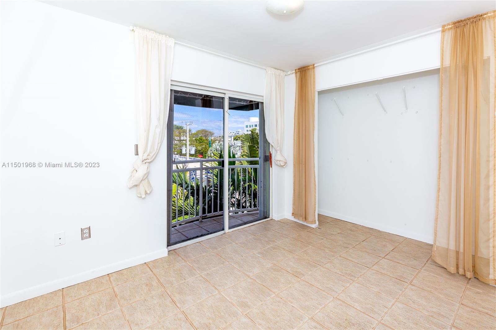 1614 Euclid Ave 34, Miami Beach, Florida 33139, 2 Bedrooms Bedrooms, ,1 BathroomBathrooms,Residential,For Sale,1614 Euclid Ave 34,A11501968