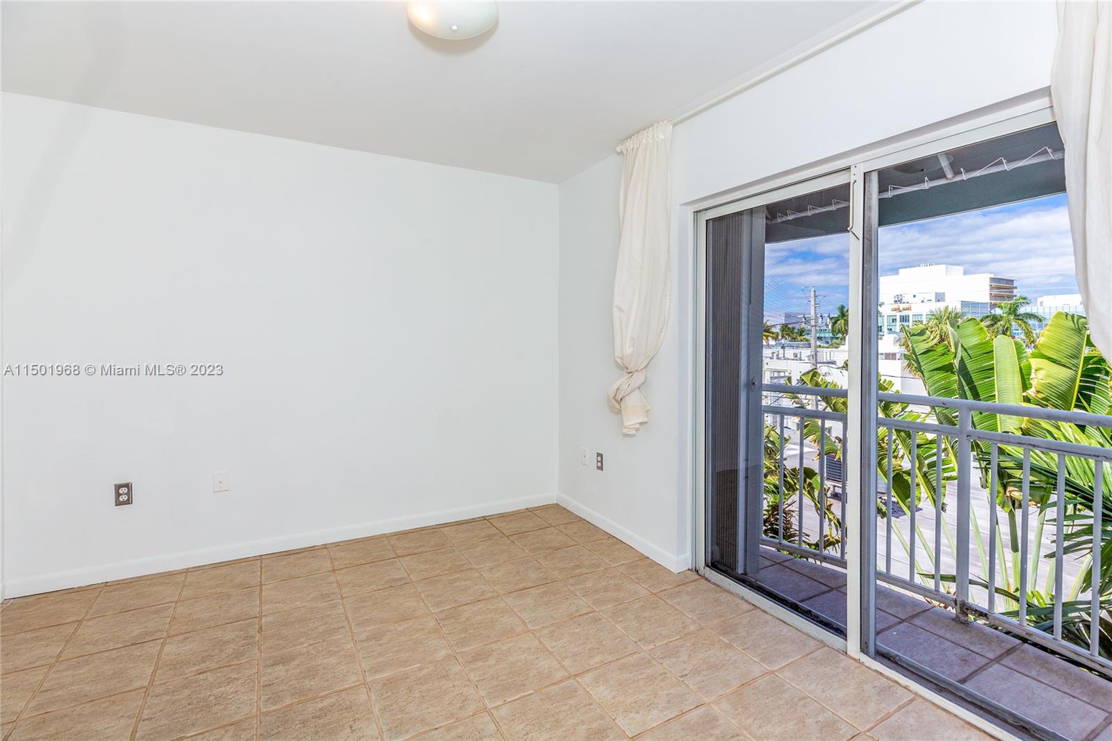 1614 Euclid Ave 34, Miami Beach, Florida 33139, 2 Bedrooms Bedrooms, ,1 BathroomBathrooms,Residential,For Sale,1614 Euclid Ave 34,A11501968