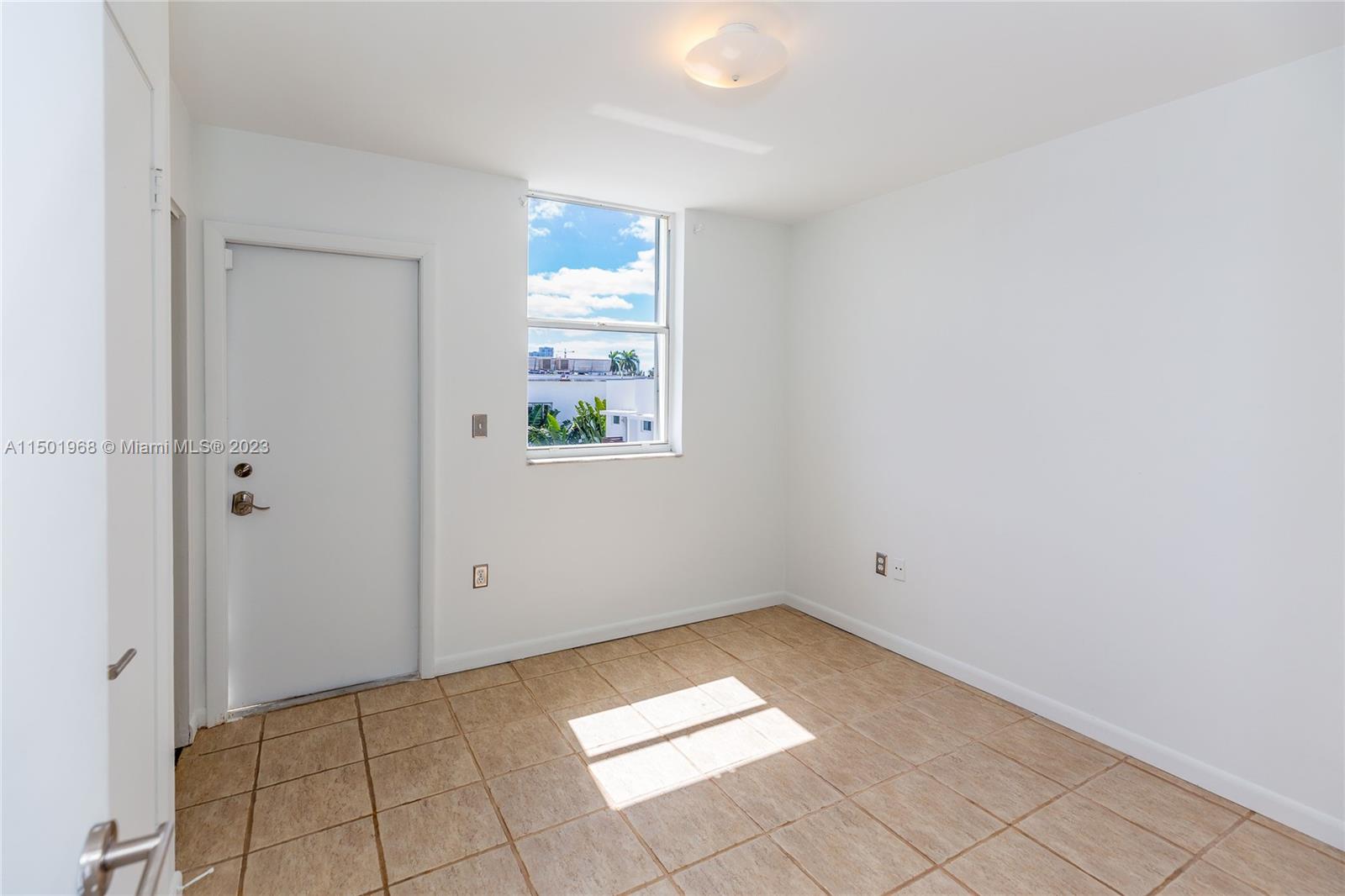 1614 Euclid Ave 34, Miami Beach, Florida 33139, 2 Bedrooms Bedrooms, ,1 BathroomBathrooms,Residential,For Sale,1614 Euclid Ave 34,A11501968