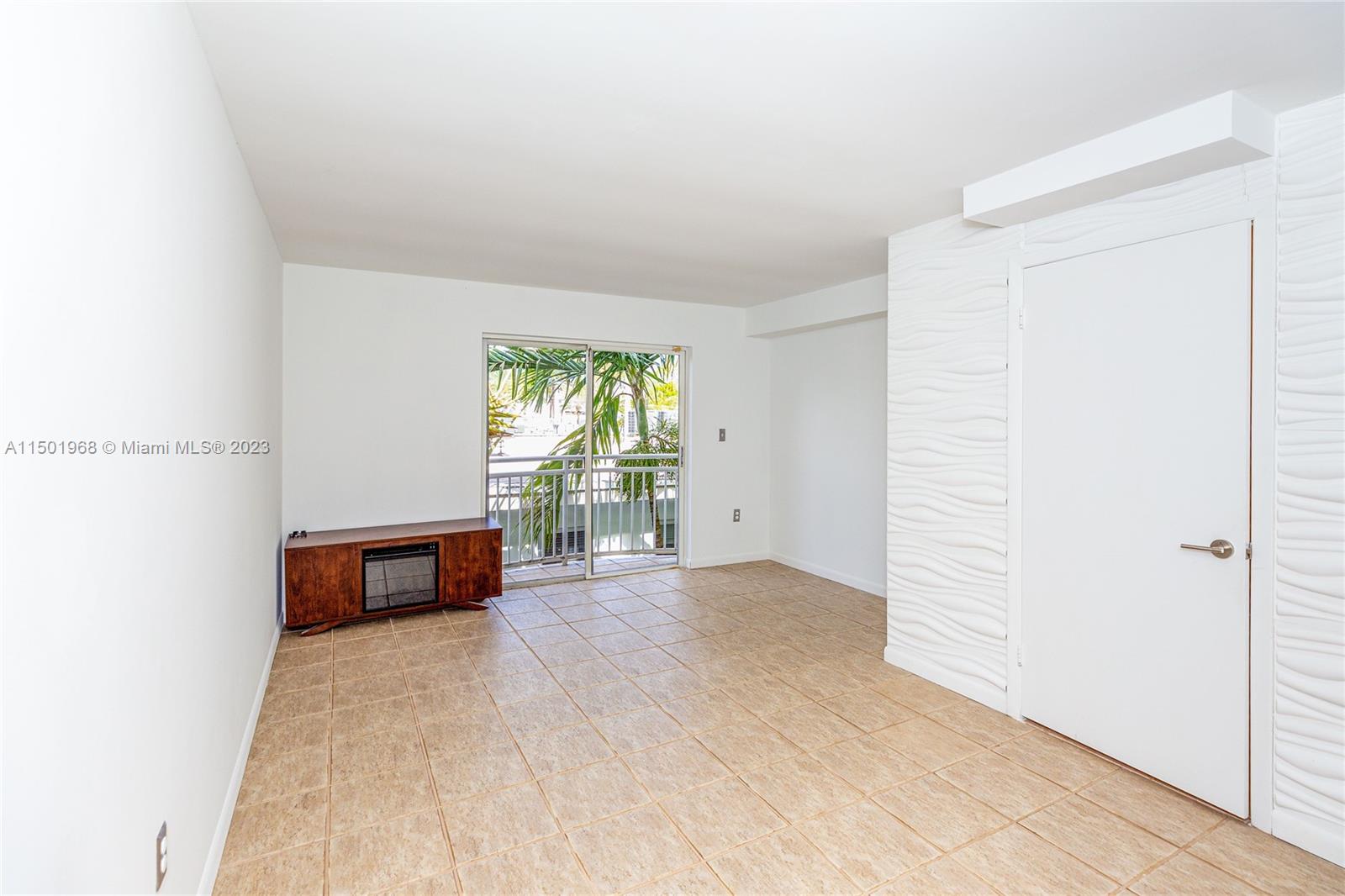 1614 Euclid Ave 34, Miami Beach, Florida 33139, 2 Bedrooms Bedrooms, ,1 BathroomBathrooms,Residential,For Sale,1614 Euclid Ave 34,A11501968