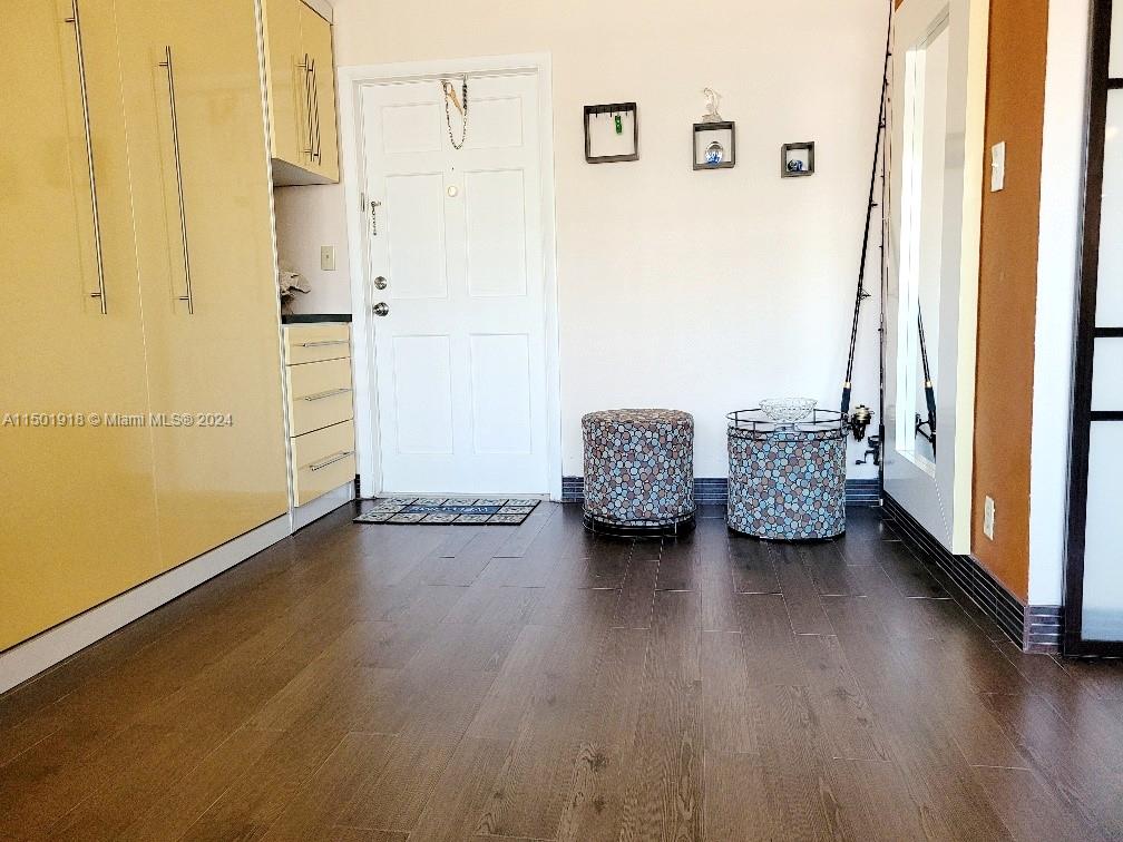 322 Harding St B101, Hollywood, Florida 33019, 1 Bedroom Bedrooms, ,1 BathroomBathrooms,Residentiallease,For Rent,322 Harding St B101,A11501918