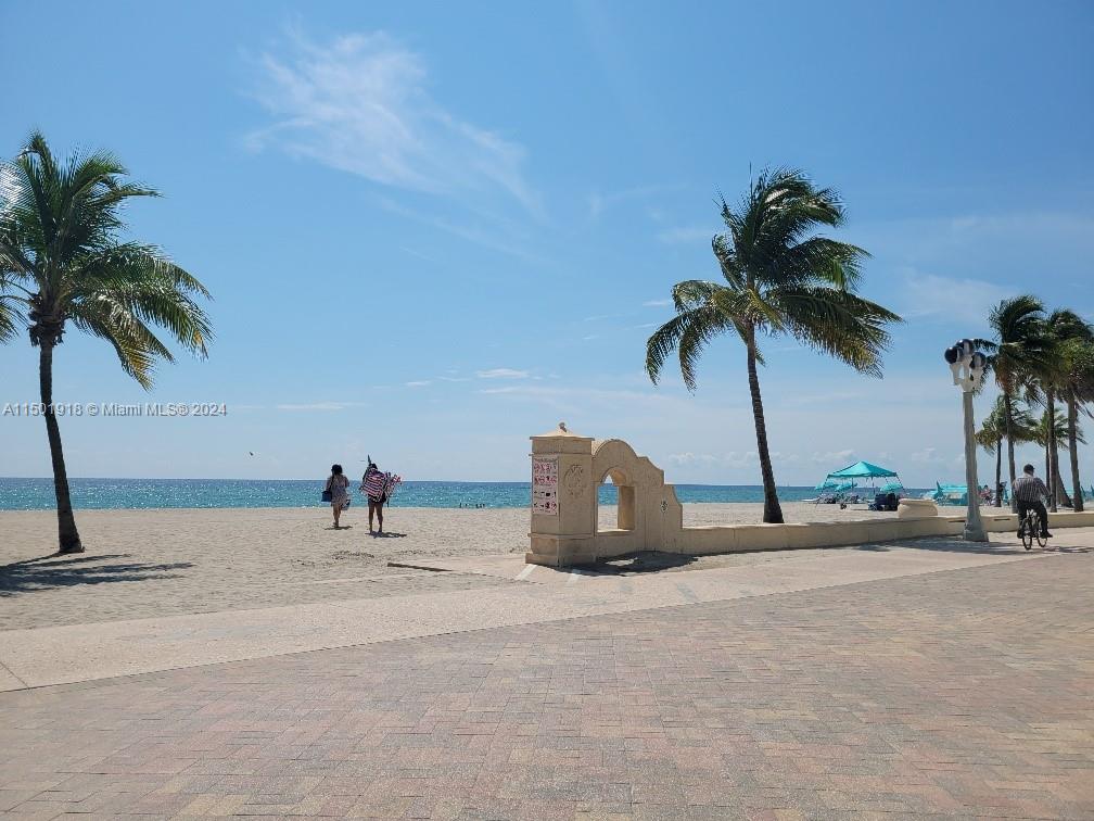 322 Harding St B101, Hollywood, Florida 33019, 1 Bedroom Bedrooms, ,1 BathroomBathrooms,Residentiallease,For Rent,322 Harding St B101,A11501918