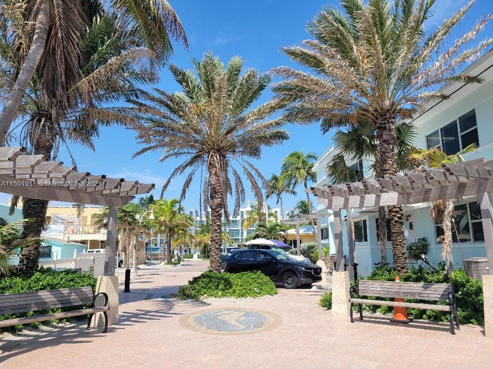 322 Harding St B101, Hollywood, Florida 33019, 1 Bedroom Bedrooms, ,1 BathroomBathrooms,Residentiallease,For Rent,322 Harding St B101,A11501918