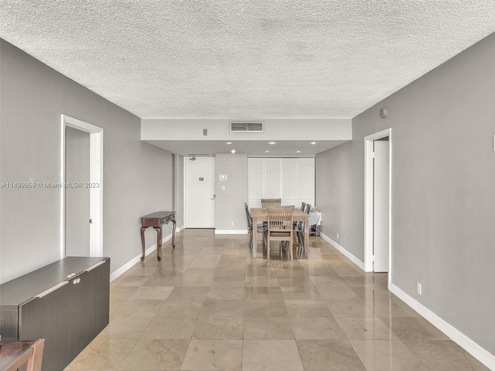 20301 Country Club Dr, Aventura, FL, 33180 United States, 2 Bedrooms Bedrooms, ,2 BathroomsBathrooms,Residential,For Sale,Country Club Dr,A11499859