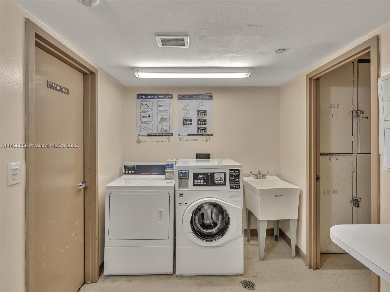 20301 Country Club Dr, Aventura, FL, 33180 United States, 2 Bedrooms Bedrooms, ,2 BathroomsBathrooms,Residential,For Sale,Country Club Dr,A11499859