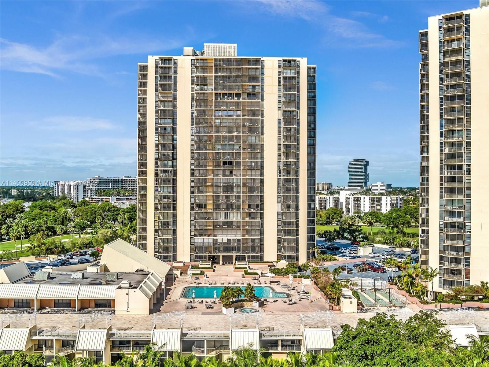 20301 Country Club Dr, Aventura, FL, 33180 United States, 2 Bedrooms Bedrooms, ,2 BathroomsBathrooms,Residential,For Sale,Country Club Dr,A11499859