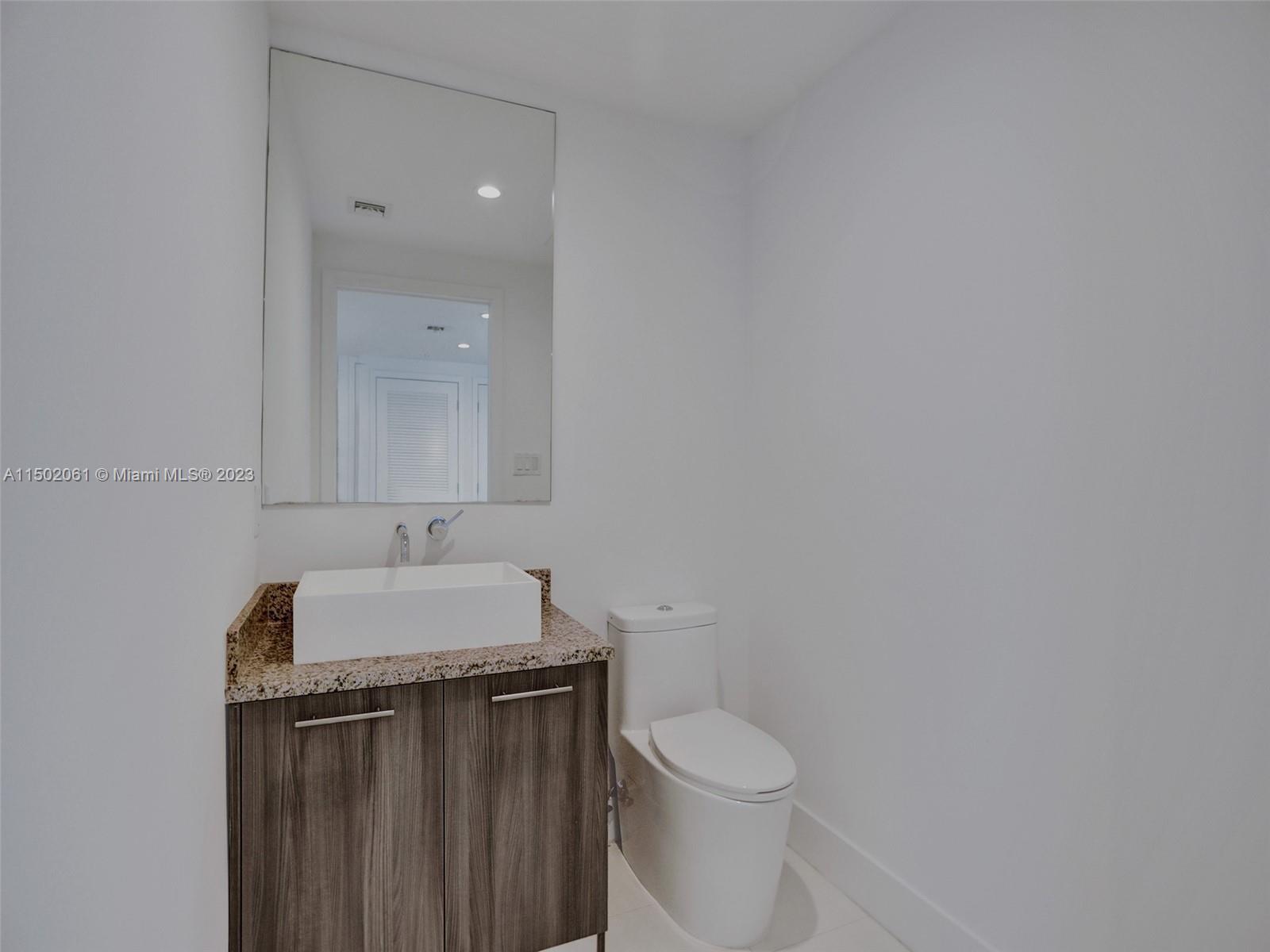 1170 101st St 403, Bay Harbor Islands, Florida 33154, 3 Bedrooms Bedrooms, ,3 BathroomsBathrooms,Residential,For Sale,1170 101st St 403,A11502061