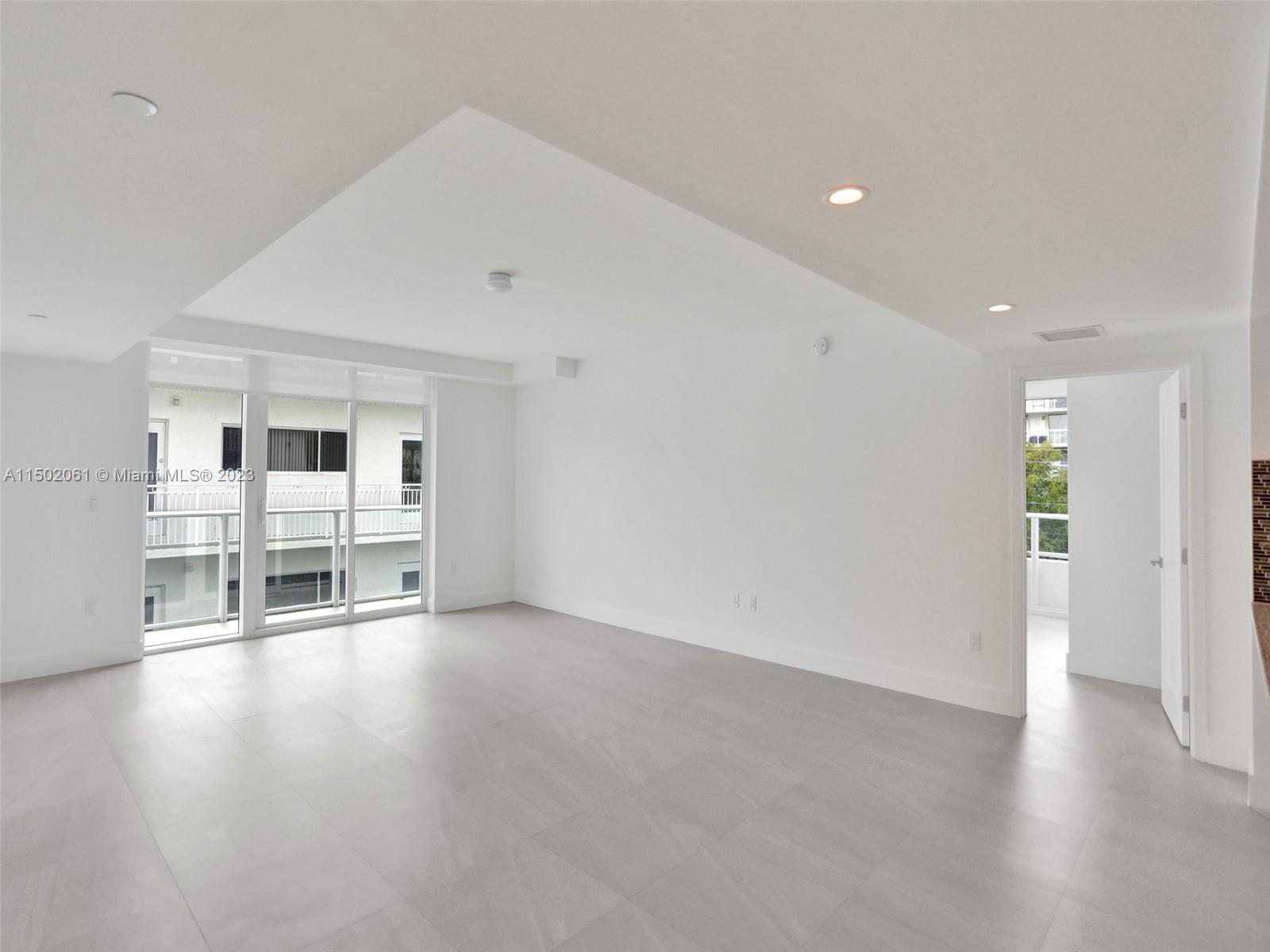 1170 101st St 403, Bay Harbor Islands, Florida 33154, 3 Bedrooms Bedrooms, ,3 BathroomsBathrooms,Residential,For Sale,1170 101st St 403,A11502061