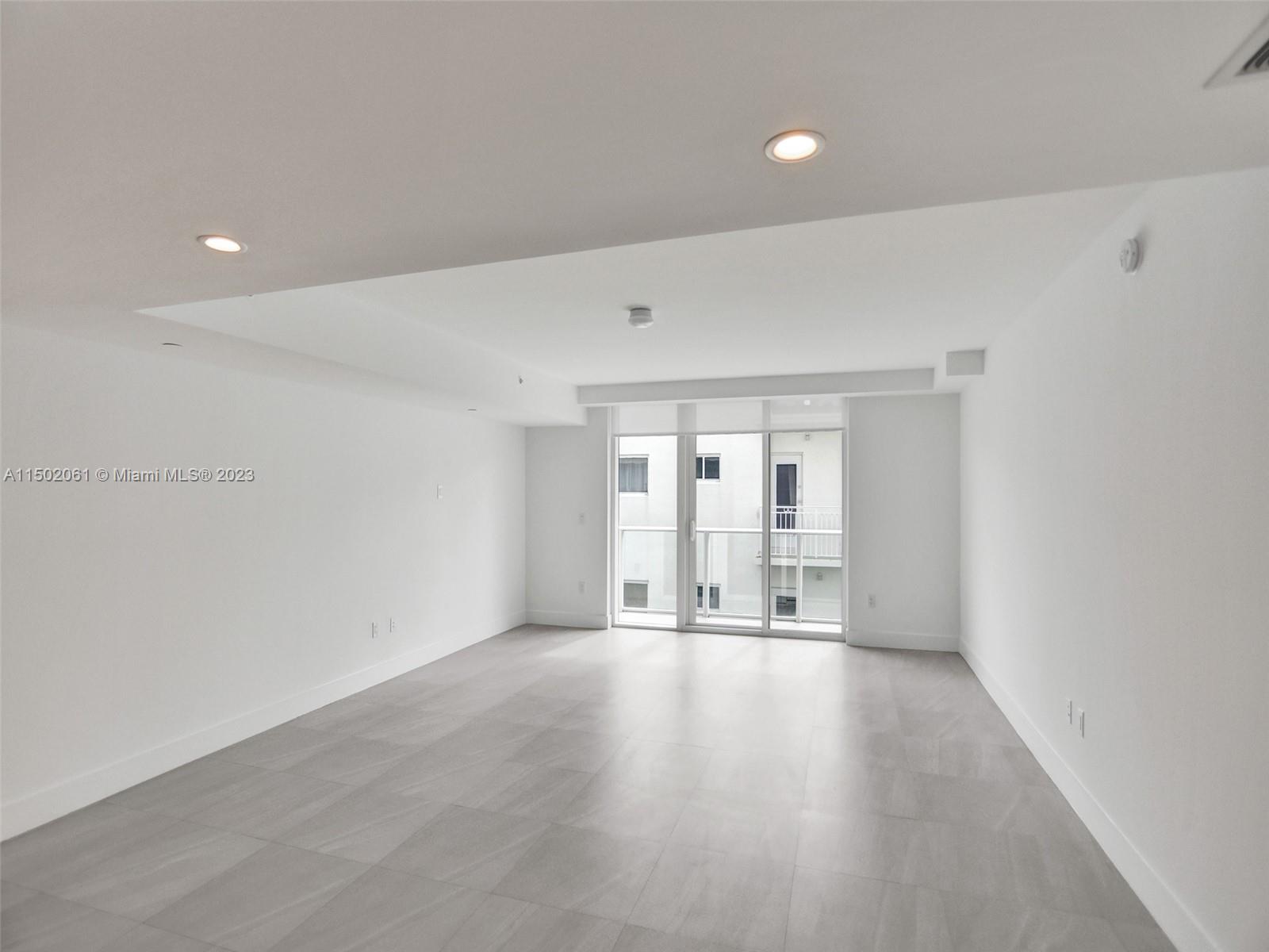 1170 101st St 403, Bay Harbor Islands, Florida 33154, 3 Bedrooms Bedrooms, ,3 BathroomsBathrooms,Residential,For Sale,1170 101st St 403,A11502061
