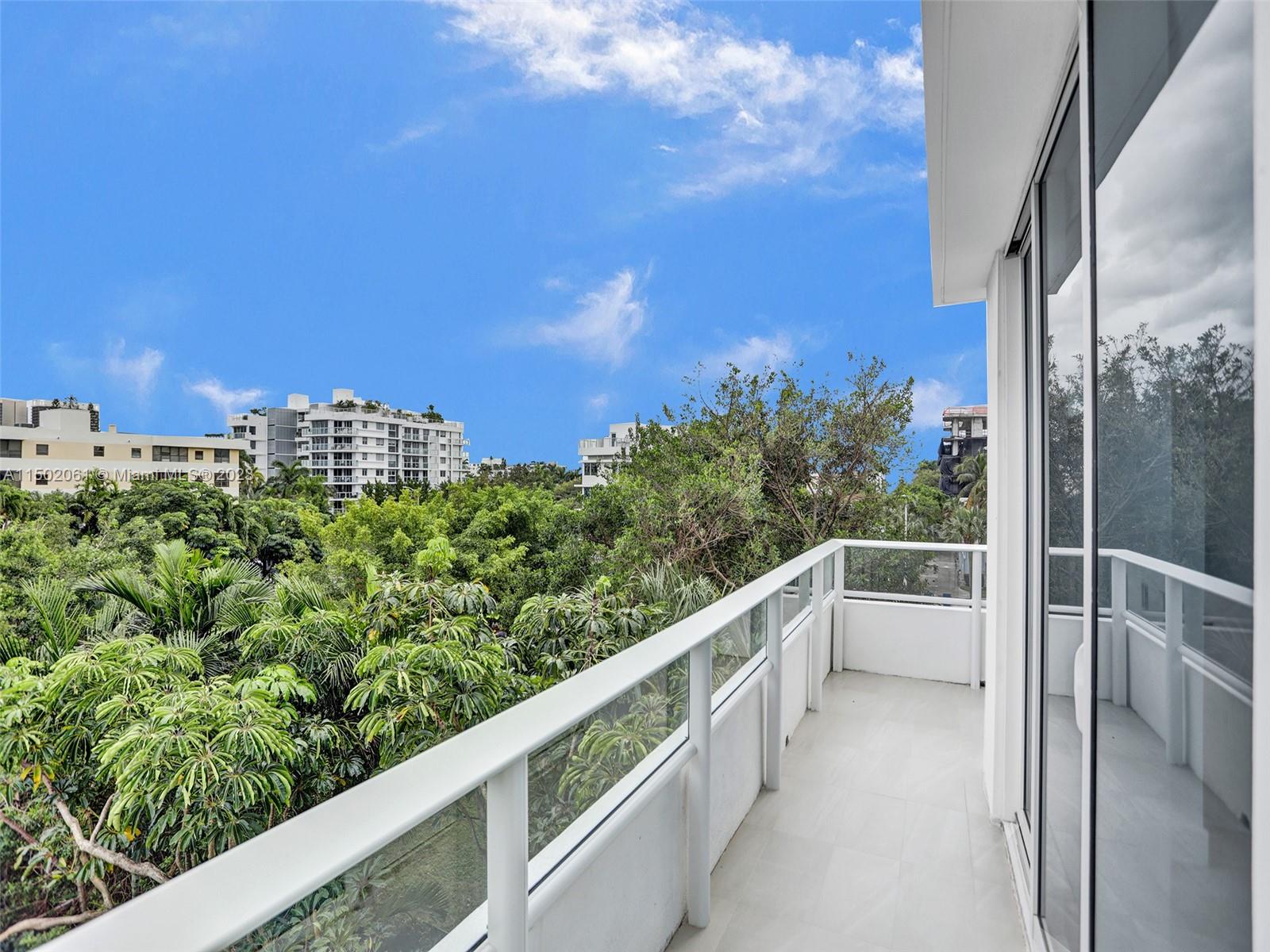 1170 101st St 403, Bay Harbor Islands, Florida 33154, 3 Bedrooms Bedrooms, ,3 BathroomsBathrooms,Residential,For Sale,1170 101st St 403,A11502061