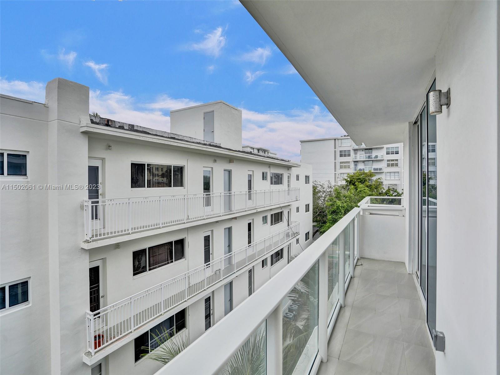 1170 101st St 403, Bay Harbor Islands, Florida 33154, 3 Bedrooms Bedrooms, ,3 BathroomsBathrooms,Residential,For Sale,1170 101st St 403,A11502061