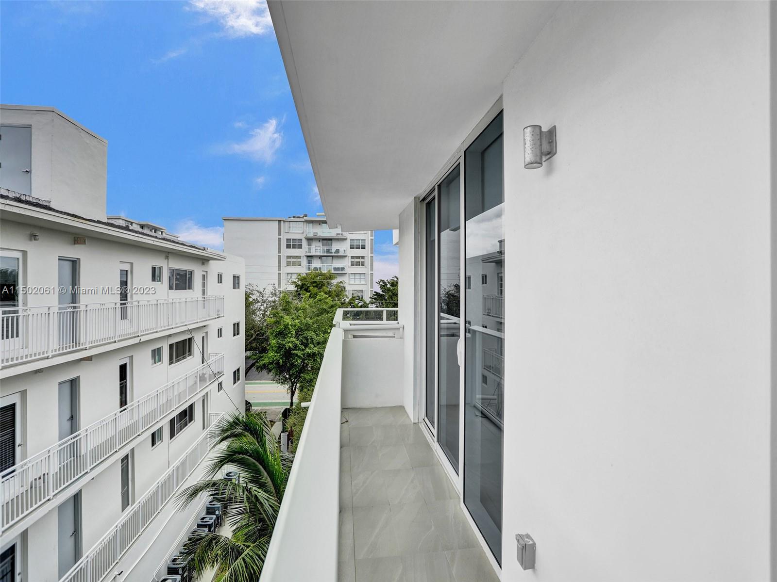1170 101st St 403, Bay Harbor Islands, Florida 33154, 3 Bedrooms Bedrooms, ,3 BathroomsBathrooms,Residential,For Sale,1170 101st St 403,A11502061