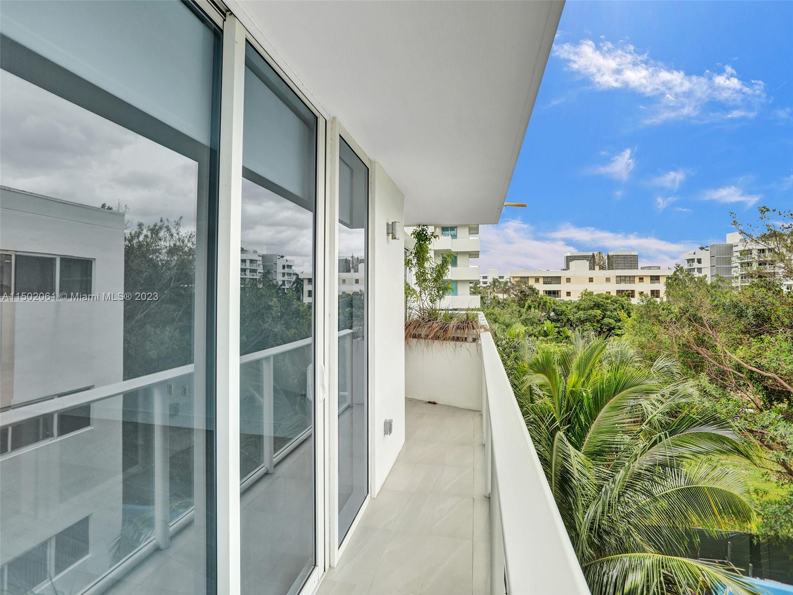 1170 101st St 403, Bay Harbor Islands, Florida 33154, 3 Bedrooms Bedrooms, ,3 BathroomsBathrooms,Residential,For Sale,1170 101st St 403,A11502061