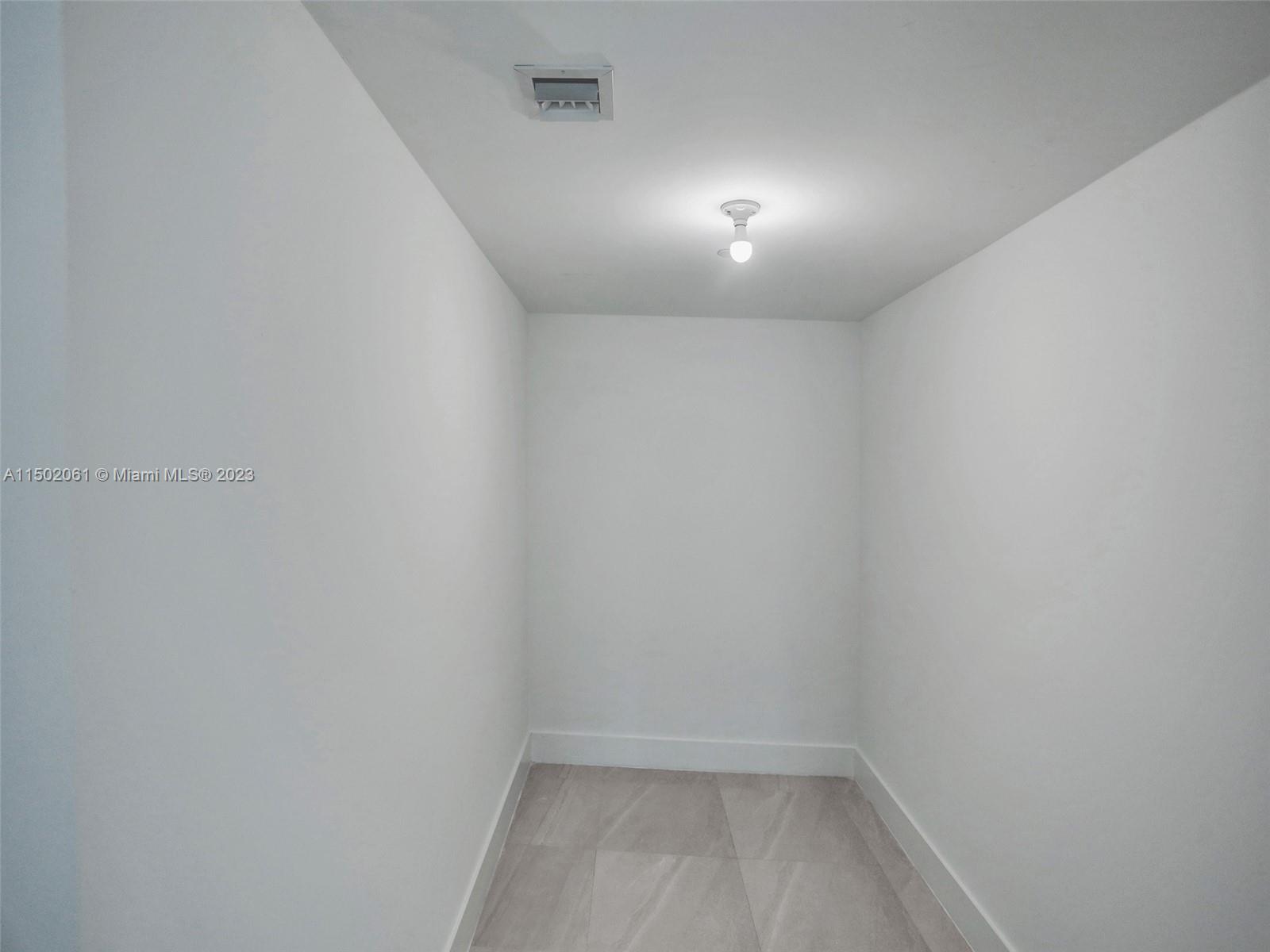 1170 101st St 403, Bay Harbor Islands, Florida 33154, 3 Bedrooms Bedrooms, ,3 BathroomsBathrooms,Residential,For Sale,1170 101st St 403,A11502061