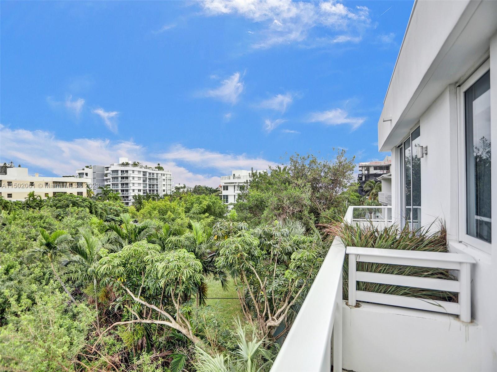 1170 101st St 403, Bay Harbor Islands, Florida 33154, 3 Bedrooms Bedrooms, ,3 BathroomsBathrooms,Residential,For Sale,1170 101st St 403,A11502061