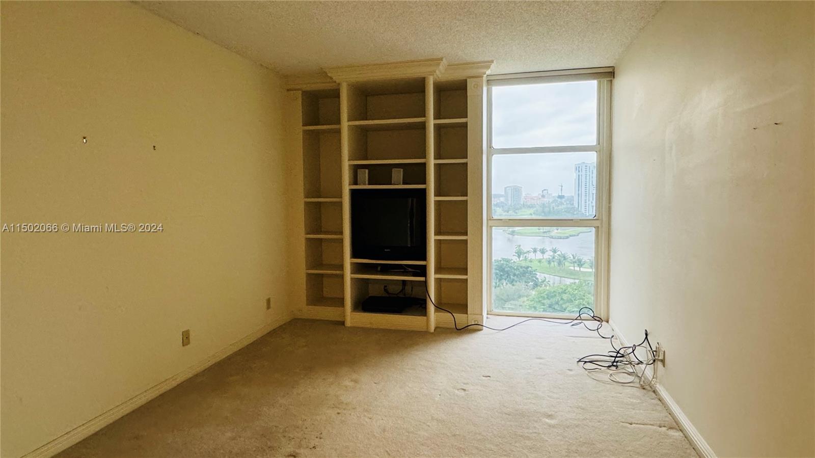 20281 E Country Club Dr 1009, Miami, Florida 33180, 2 Bedrooms Bedrooms, ,2 BathroomsBathrooms,Residential,For Sale,20281 E Country Club Dr 1009,A11502066