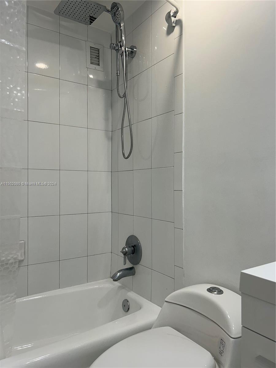 3001 S Ocean Dr 1419, Hollywood, Florida 33019, 1 Bedroom Bedrooms, ,1 BathroomBathrooms,Residentiallease,For Rent,3001 S Ocean Dr 1419,A11502080