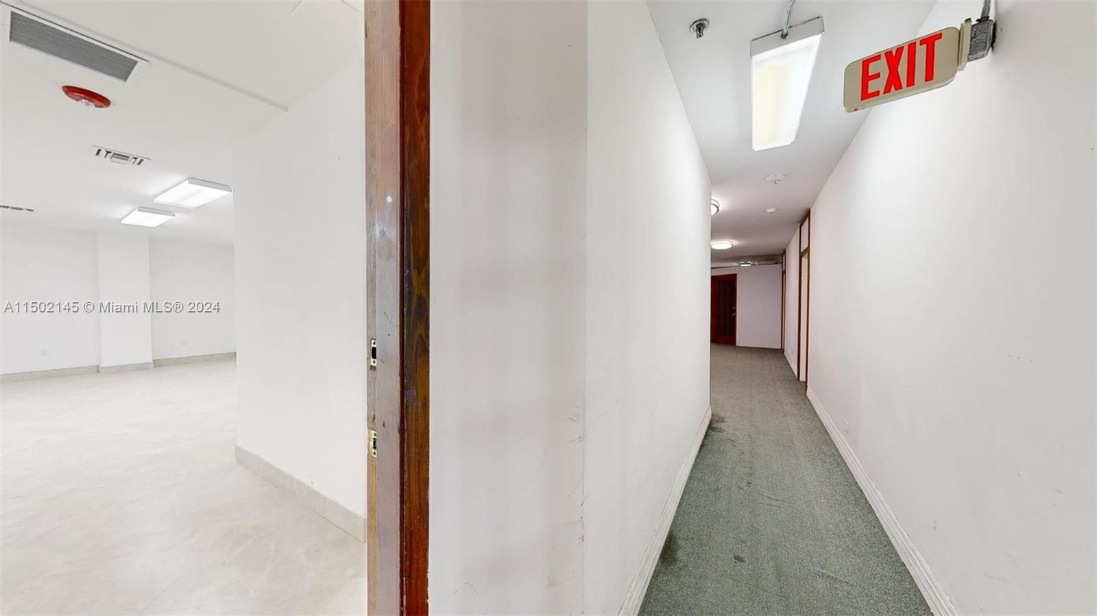 5601 Collins Ave CU-1, Miami Beach, Florida 33140, ,Commercialsale,For Sale,5601 Collins Ave CU-1,A11502145