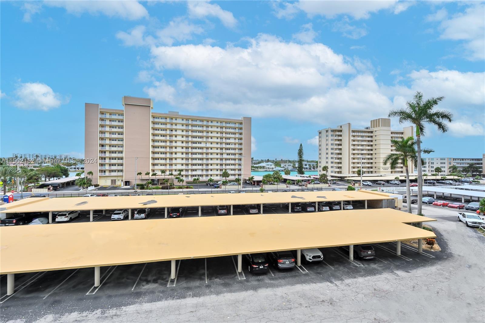 201 N Ocean Blvd 407, Pompano Beach, Florida 33062, 2 Bedrooms Bedrooms, ,2 BathroomsBathrooms,Residential,For Sale,201 N Ocean Blvd 407,A11502152