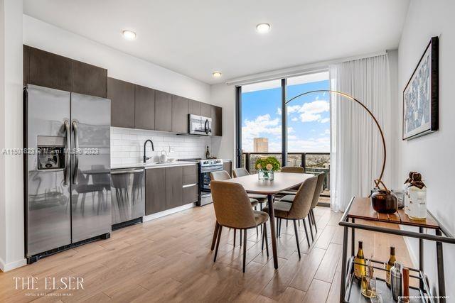 398 NE 5th St 2804, Miami, Florida 33132, 1 Bedroom Bedrooms, ,1 BathroomBathrooms,Residential,For Sale,398 NE 5th St 2804,A11501823