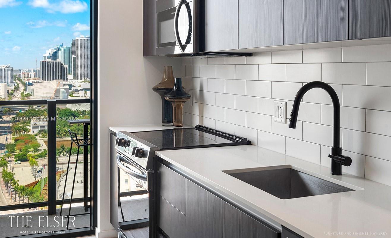 398 NE 5th St 2804, Miami, Florida 33132, 1 Bedroom Bedrooms, ,1 BathroomBathrooms,Residential,For Sale,398 NE 5th St 2804,A11501823