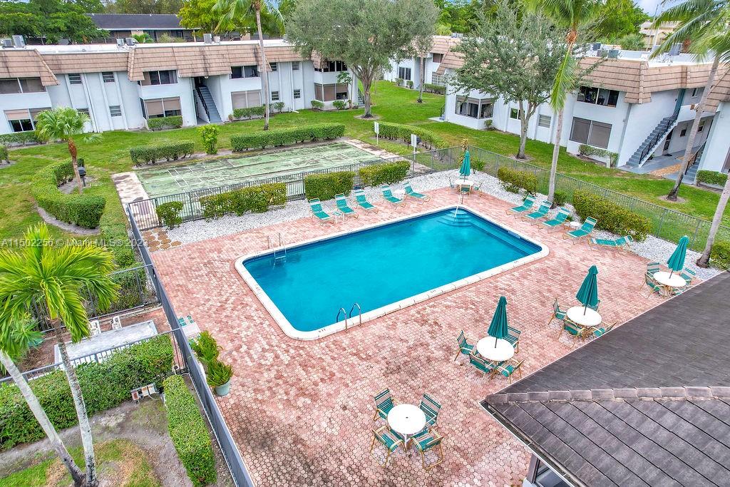 8400 W Sample Rd 107, Coral Springs, Florida 33065, 2 Bedrooms Bedrooms, ,2 BathroomsBathrooms,Residential,For Sale,8400 W Sample Rd 107,A11502256