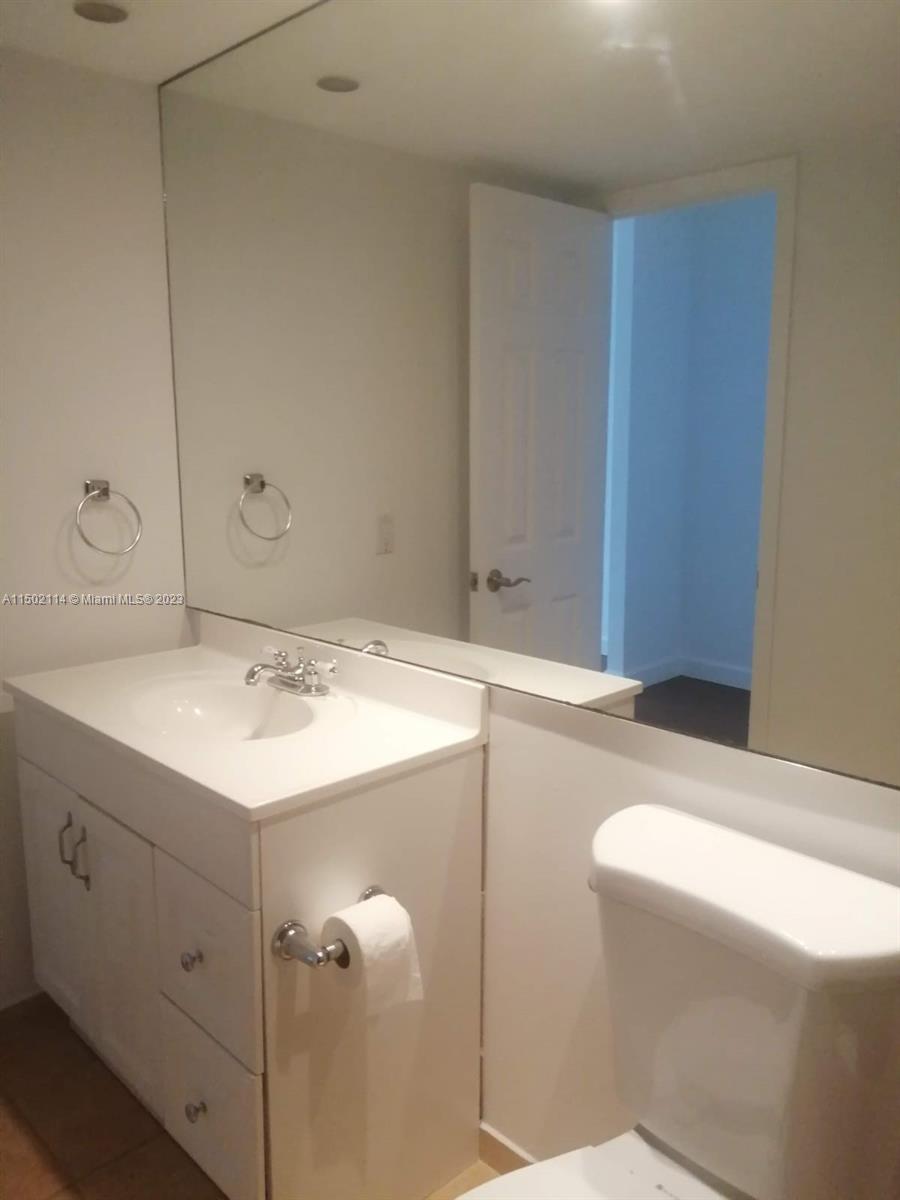 2750 NE 183rd St 2109, Aventura, FL 33160, 2 Bedrooms Bedrooms, ,2 BathroomsBathrooms,Residential,For Sale,183rd St,A11502114
