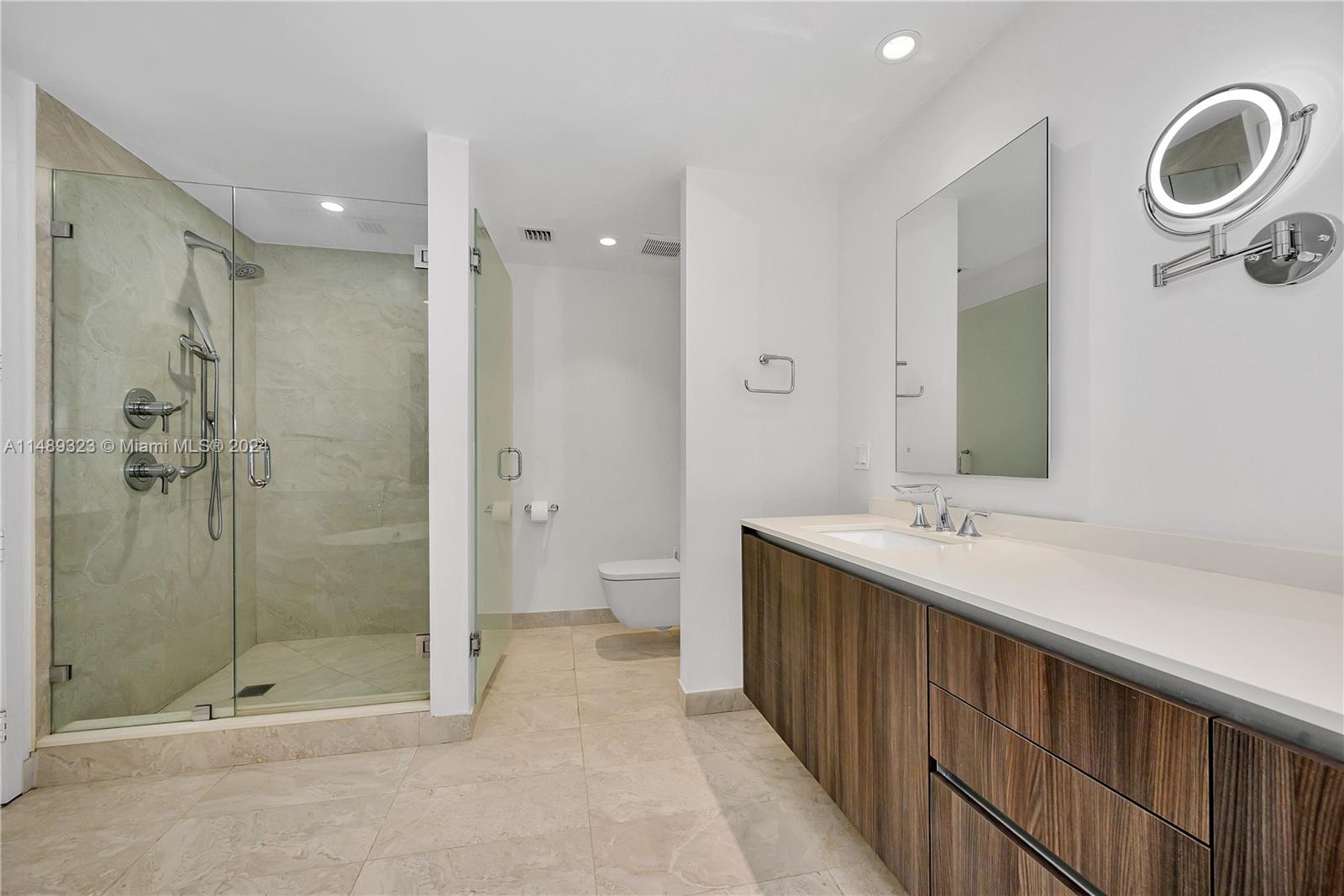 488 NE 18th St 3512, Miami, Florida 33132, 3 Bedrooms Bedrooms, ,4 BathroomsBathrooms,Residential,For Sale,488 NE 18th St 3512,A11489323