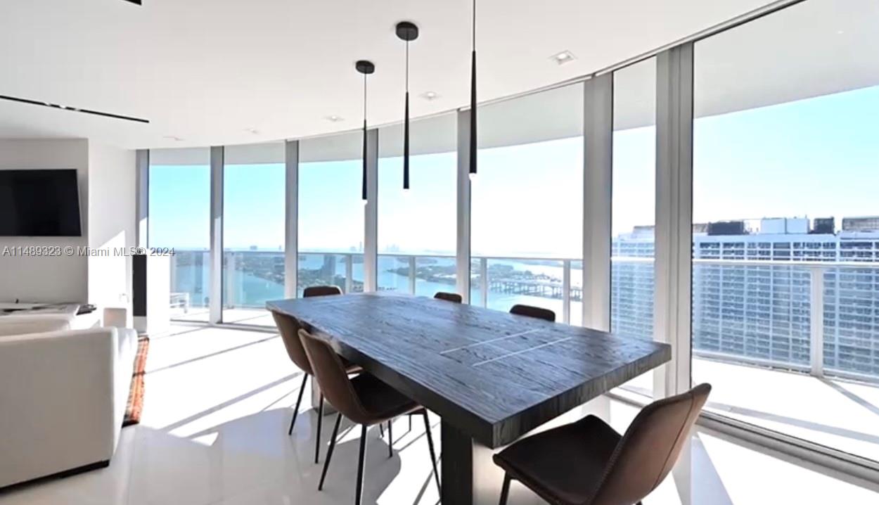 488 NE 18th St 3512, Miami, Florida 33132, 3 Bedrooms Bedrooms, ,4 BathroomsBathrooms,Residential,For Sale,488 NE 18th St 3512,A11489323