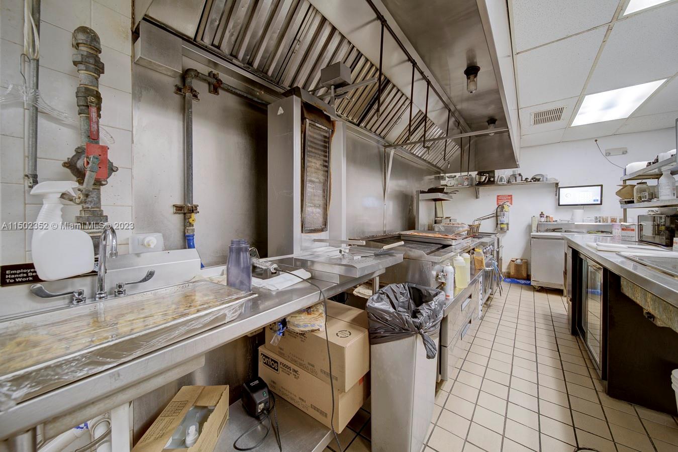 Free-Standing Restaurant For Sale in Miami Beach, Miami Beach, Florida 33139, ,Businessopportunity,For Sale,Free-Standing Restaurant For Sale in Miami Beach,A11502352