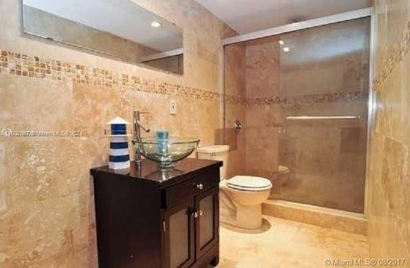 1000 West Ave PH-05, Miami Beach, Florida 33139, 1 Bedroom Bedrooms, ,1 BathroomBathrooms,Residentiallease,For Rent,1000 West Ave PH-05,A11502367