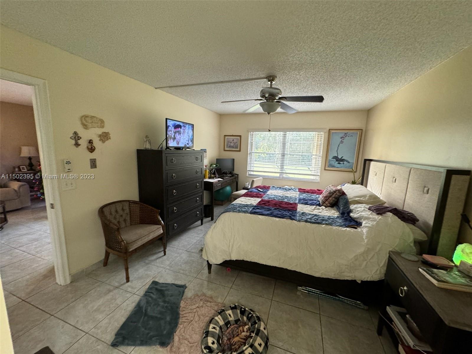 1000 125th Ave, Pembroke Pines, FL, 33027 United States, 2 Bedrooms Bedrooms, ,2 BathroomsBathrooms,Residential,For Sale,125th Ave,A11502395