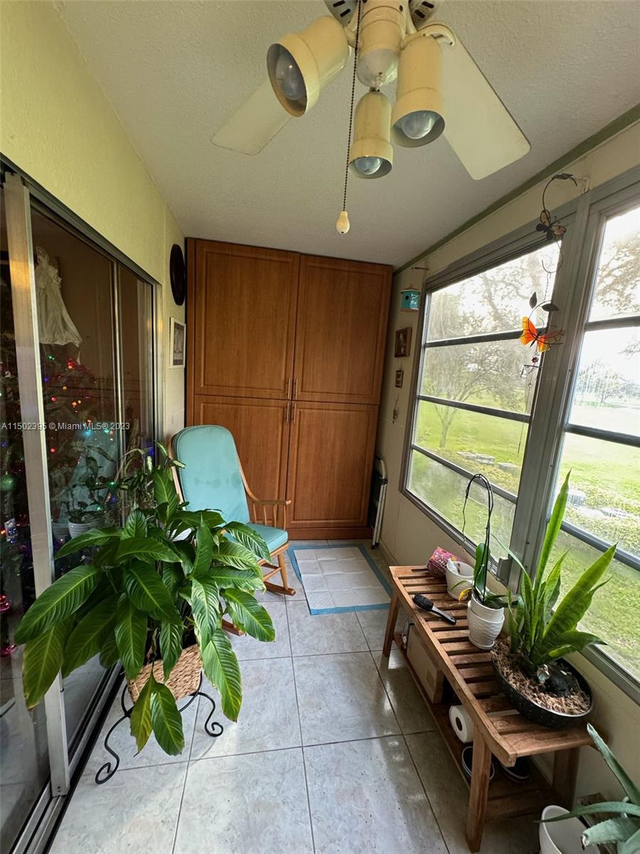 1000 125th Ave, Pembroke Pines, FL, 33027 United States, 2 Bedrooms Bedrooms, ,2 BathroomsBathrooms,Residential,For Sale,125th Ave,A11502395