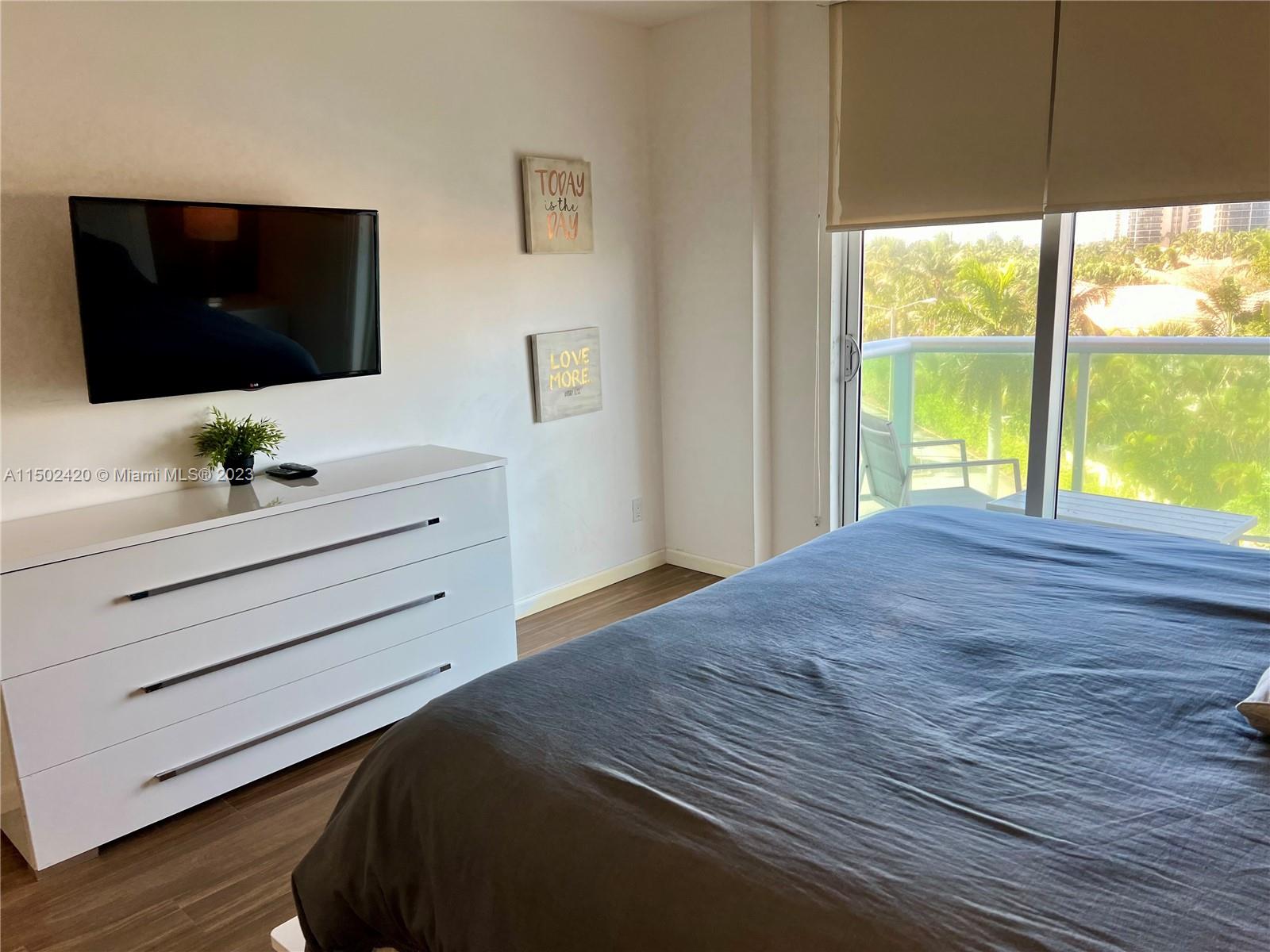 19370 Collins Ave 426, Sunny Isles Beach, Florida 33160, 3 Bedrooms Bedrooms, ,2 BathroomsBathrooms,Residential,For Sale,19370 Collins Ave 426,A11502420
