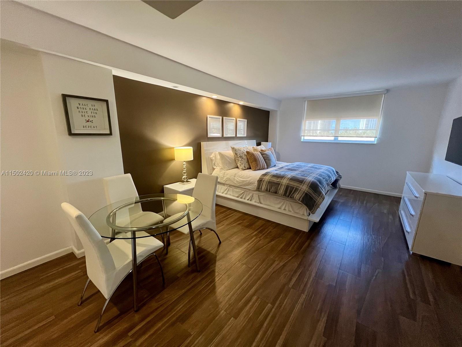 19370 Collins Ave 426, Sunny Isles Beach, Florida 33160, 3 Bedrooms Bedrooms, ,2 BathroomsBathrooms,Residential,For Sale,19370 Collins Ave 426,A11502420