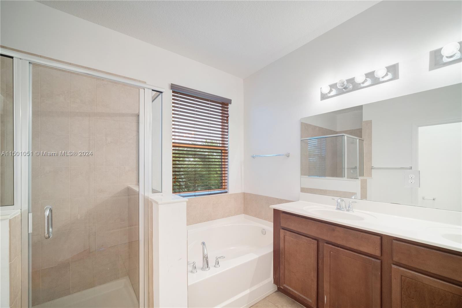 22632 SW 112th Pl, Miami, Florida 33170, 4 Bedrooms Bedrooms, ,2 BathroomsBathrooms,Residential,For Sale,22632 SW 112th Pl,A11501051