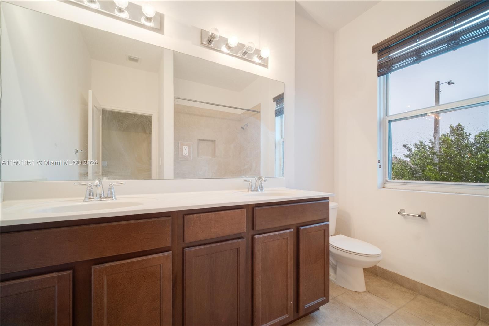 22632 SW 112th Pl, Miami, Florida 33170, 4 Bedrooms Bedrooms, ,2 BathroomsBathrooms,Residential,For Sale,22632 SW 112th Pl,A11501051