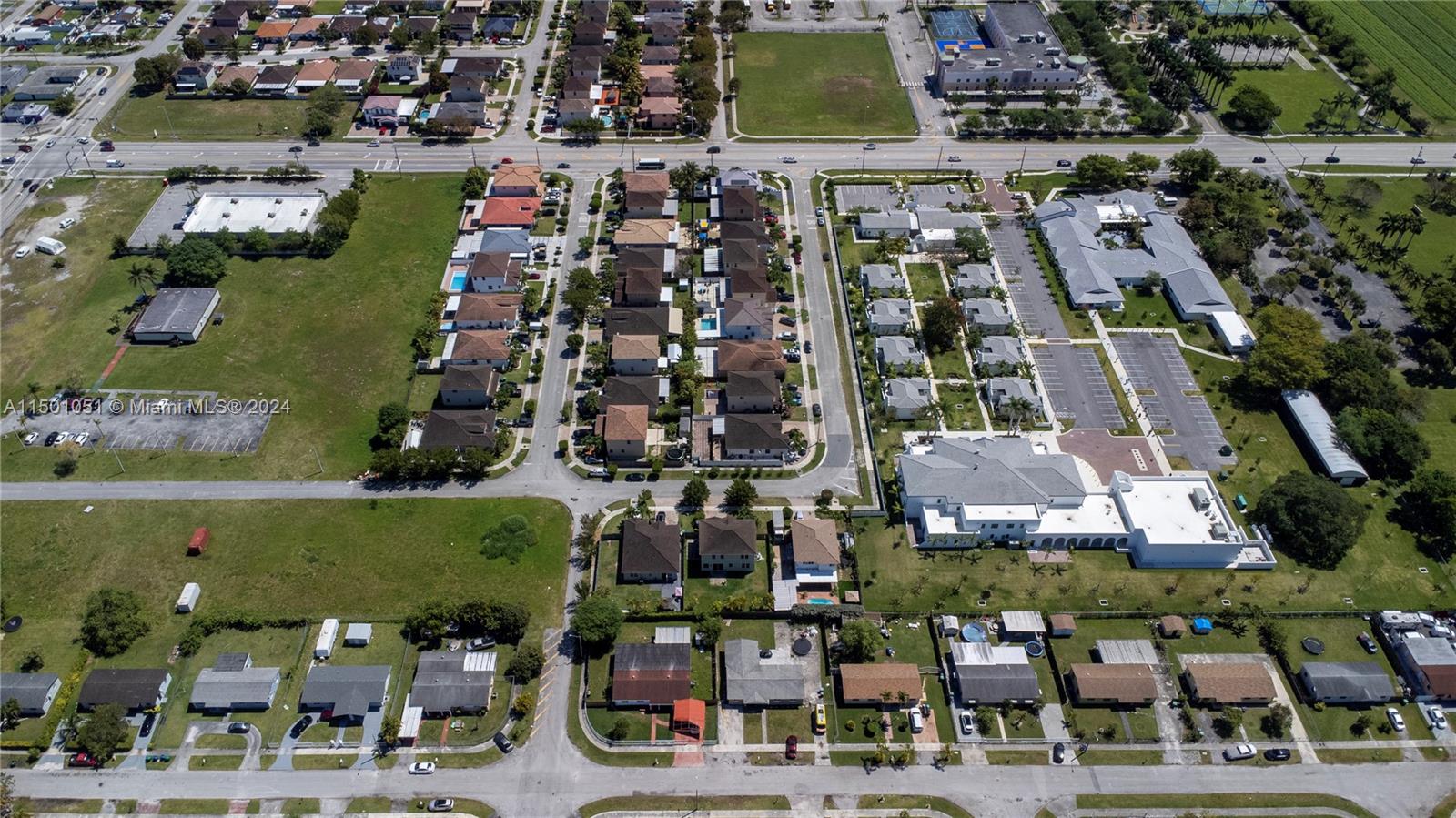 22632 SW 112th Pl, Miami, Florida 33170, 4 Bedrooms Bedrooms, ,2 BathroomsBathrooms,Residential,For Sale,22632 SW 112th Pl,A11501051