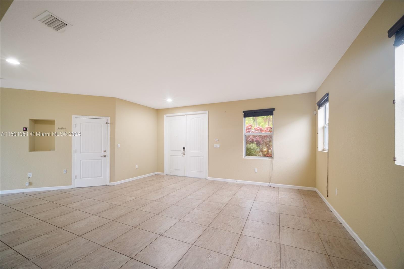 22632 SW 112th Pl, Miami, Florida 33170, 4 Bedrooms Bedrooms, ,2 BathroomsBathrooms,Residential,For Sale,22632 SW 112th Pl,A11501051