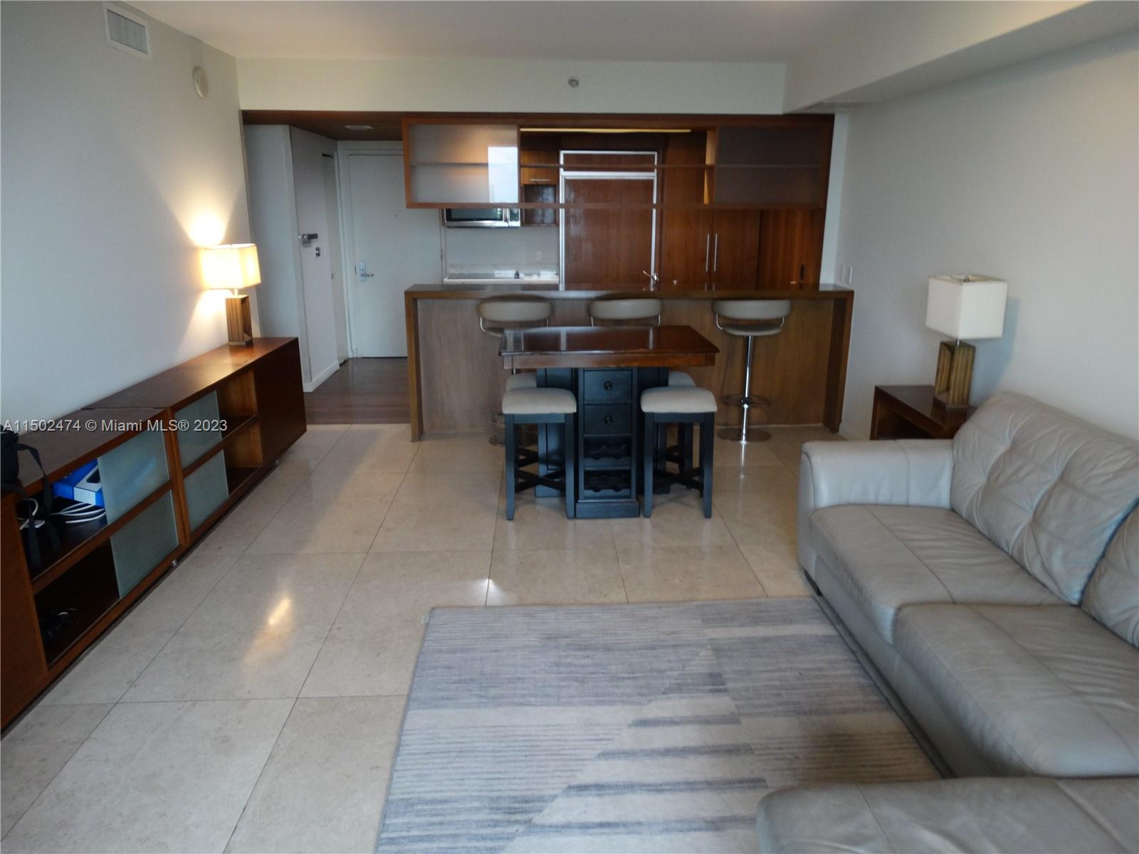50 Biscayne Blvd 612, Miami, Florida 33132, 1 Bedroom Bedrooms, ,1 BathroomBathrooms,Residentiallease,For Rent,50 Biscayne Blvd 612,A11502474