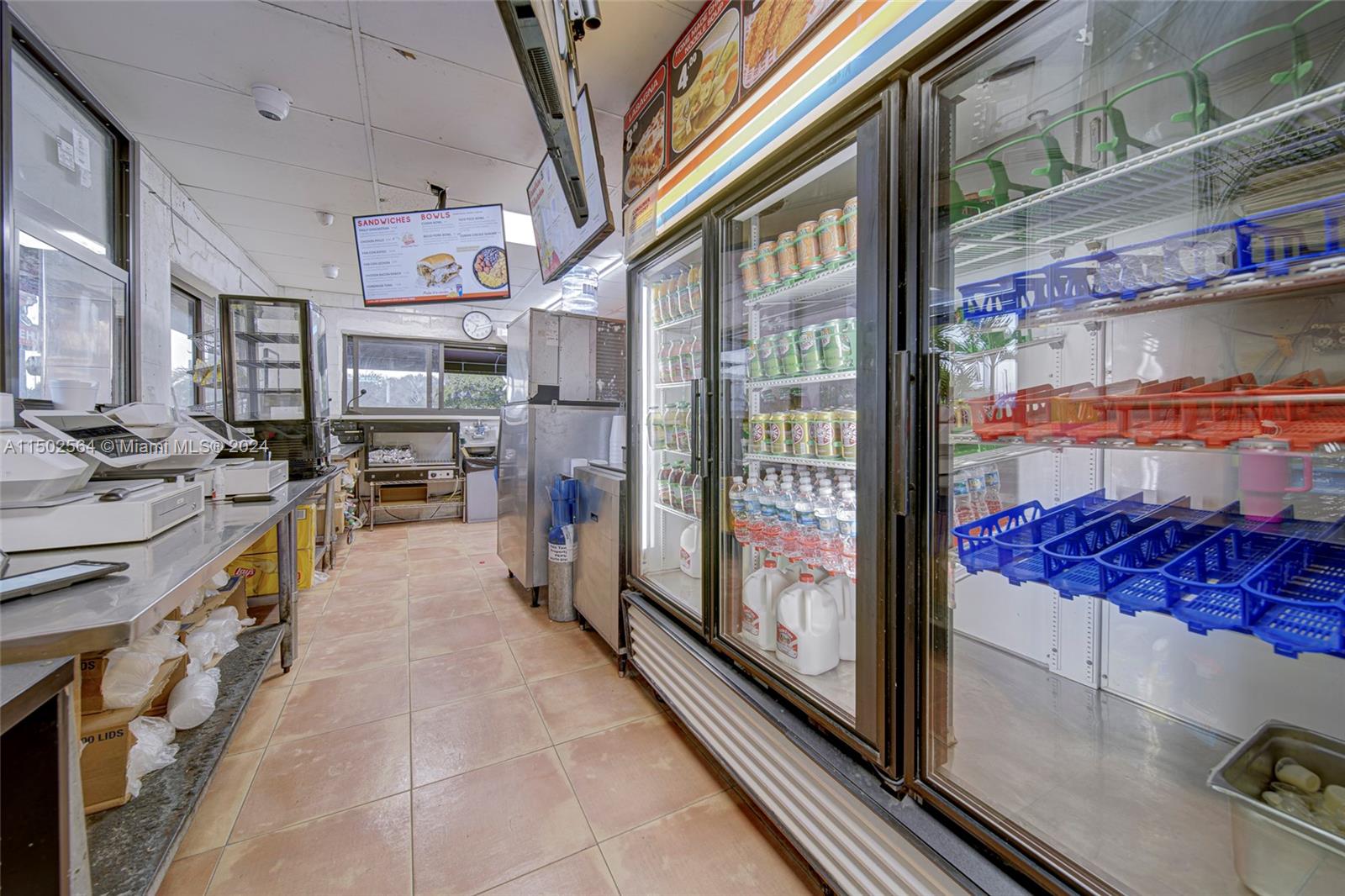 Restaurant with Real Estate Included For Sale in M, Miami, Florida 33167, ,Businessopportunity,For Sale,Restaurant with Real Estate Included For Sale in M,A11502564