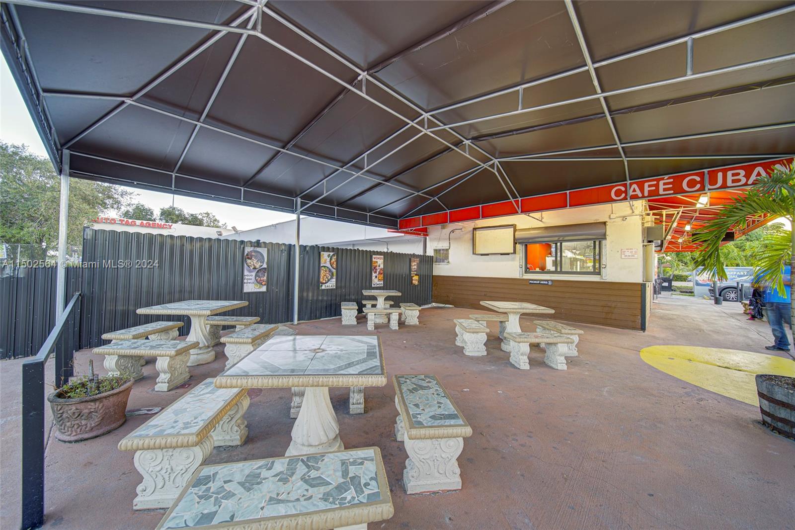 Restaurant with Real Estate Included For Sale in M, Miami, Florida 33167, ,Businessopportunity,For Sale,Restaurant with Real Estate Included For Sale in M,A11502564