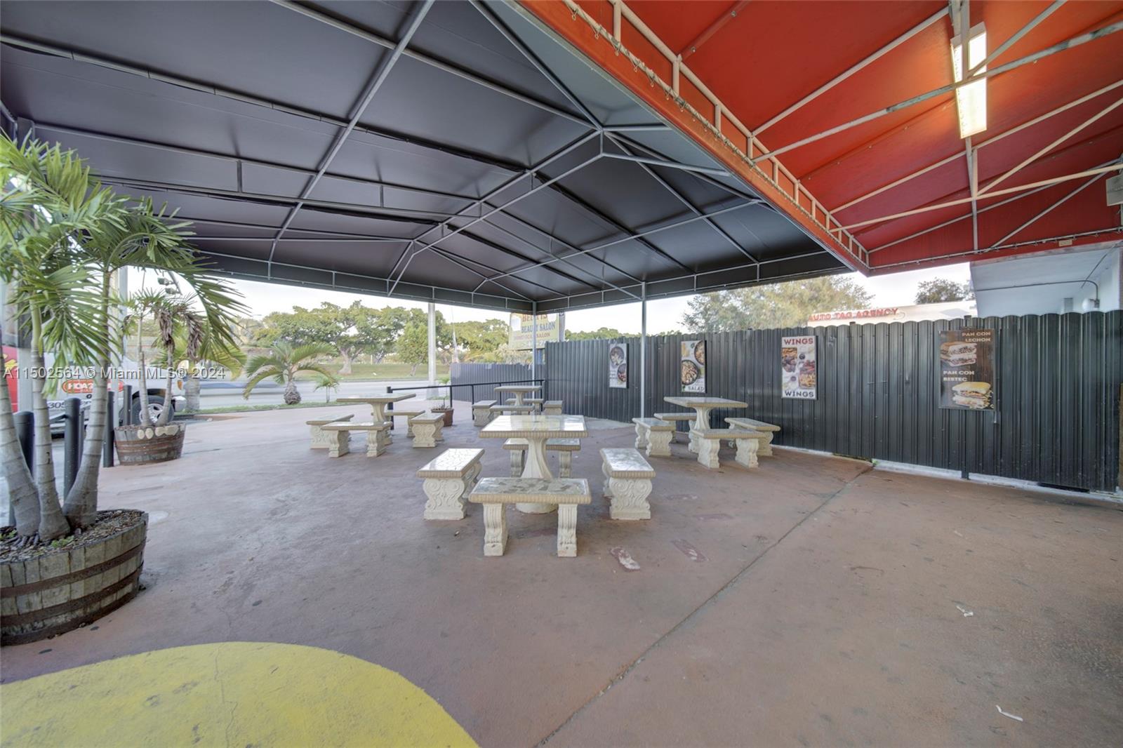 Restaurant with Real Estate Included For Sale in M, Miami, Florida 33167, ,Businessopportunity,For Sale,Restaurant with Real Estate Included For Sale in M,A11502564