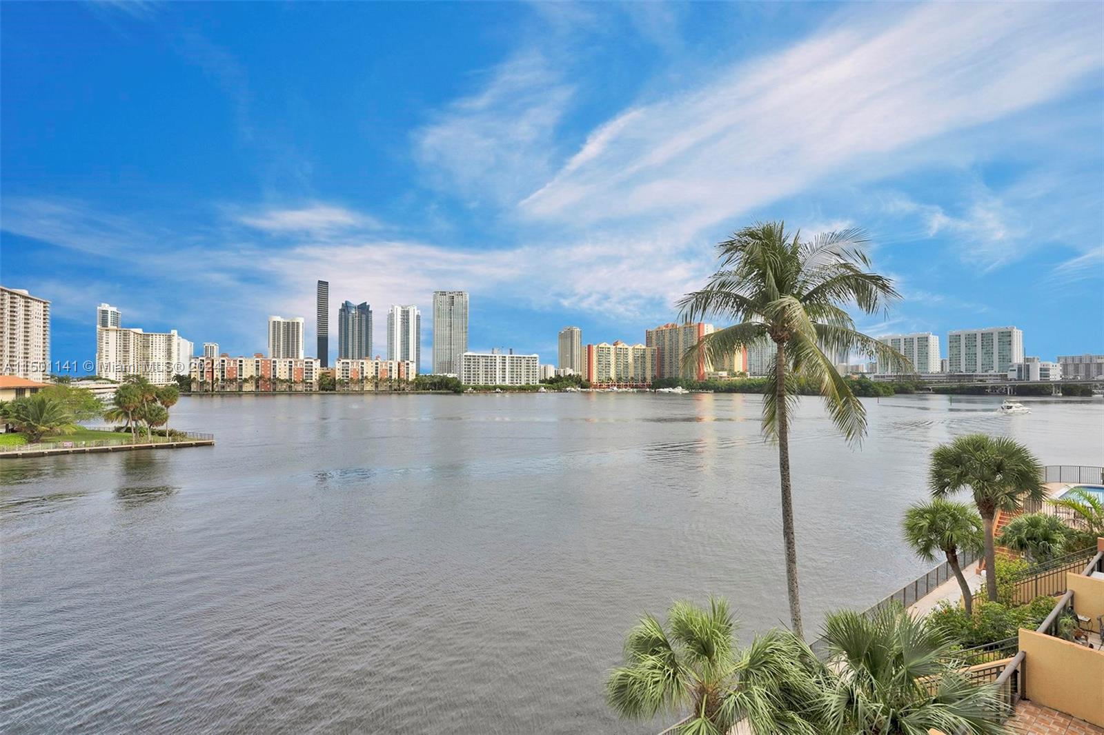 4000 NE 168th St PH3A, North Miami Beach, Florida 33160, 2 Bedrooms Bedrooms, ,2 BathroomsBathrooms,Residentiallease,For Rent,4000 NE 168th St PH3A,A11501141